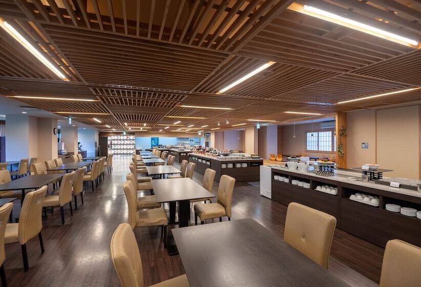 בית מלון כפרי Tazawako Lake Resort & Onsen