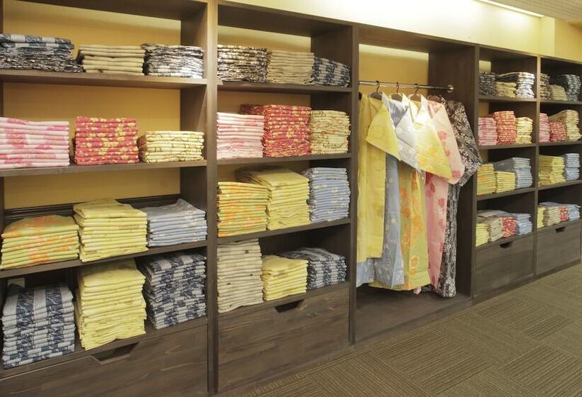 בית מלון כפרי Tazawako Lake Resort & Onsen