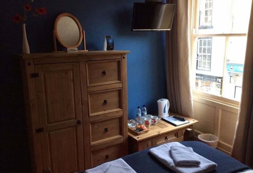 호텔 The Black Horse Inn