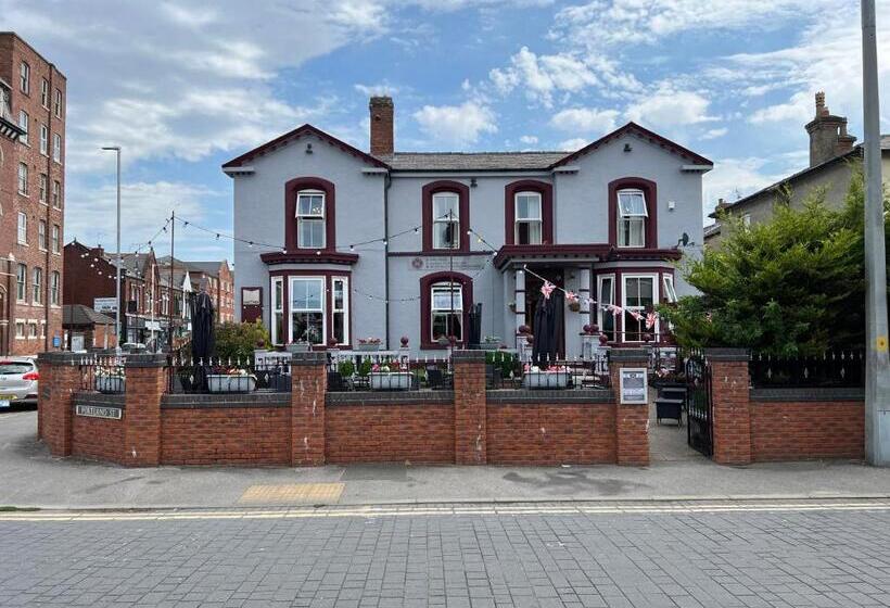 호텔 Southport Metro