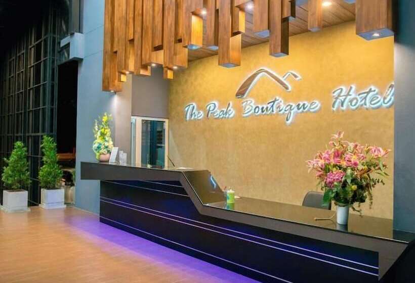 Отель The Peak Boutique