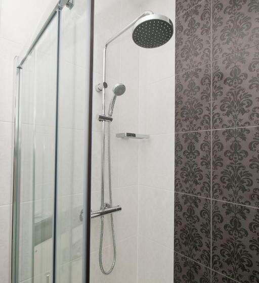 ホテル The Vernon