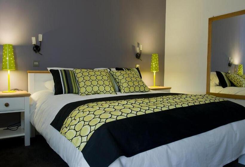 ホテル The Vernon