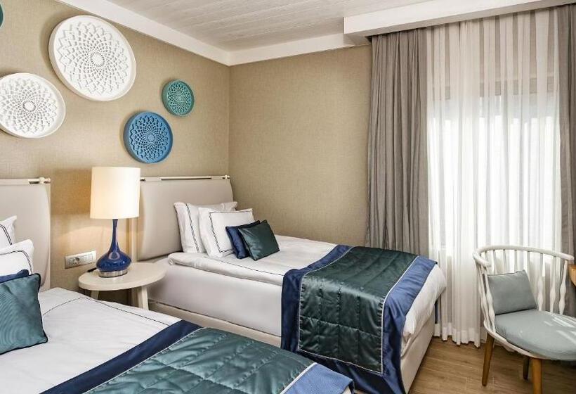 فندق Titanic Luxury Collection Bodrum