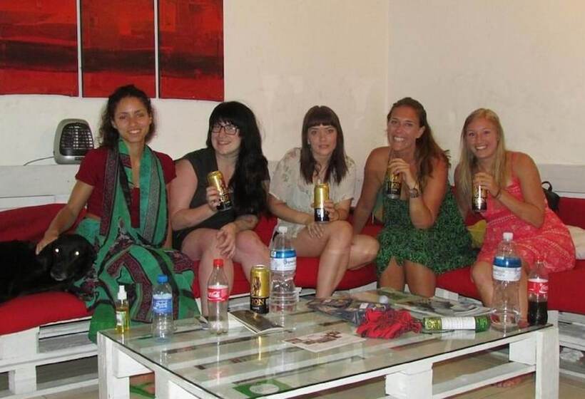 Kandy Walkers Hostel