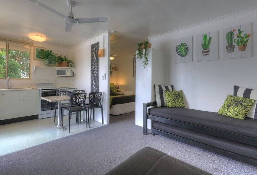 Maroochy River Bungalows