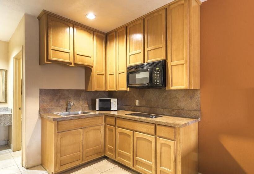 모텔 American Inn & Suites