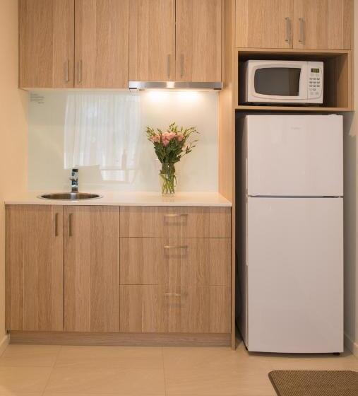 فندق على الطريق Boathouse Resort Studios And Suites