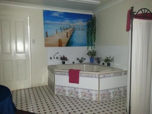 فندق على الطريق Bronco Motor Inn