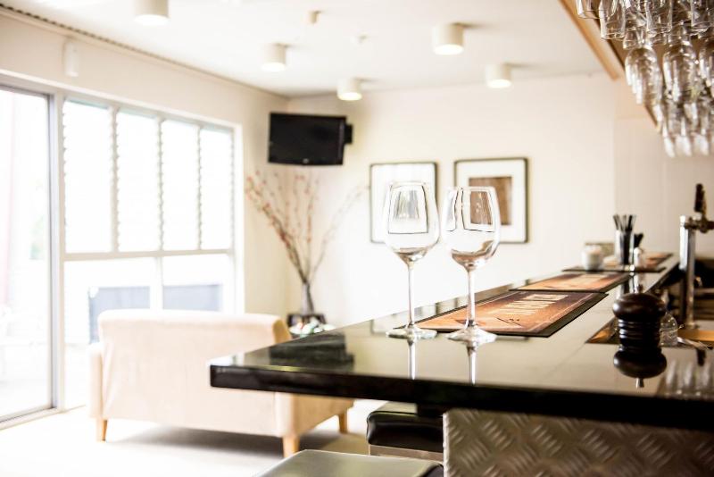 מוטל Capella Coach Inn