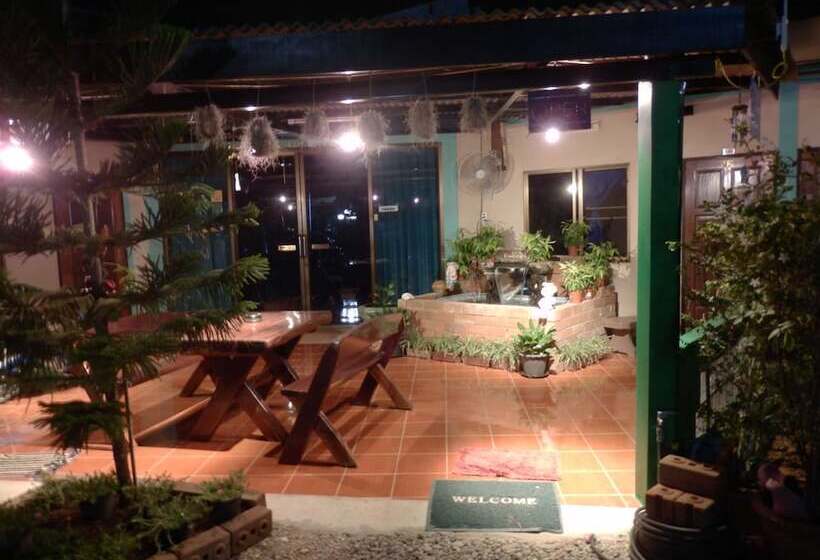 فندق على الطريق Kevin Resort