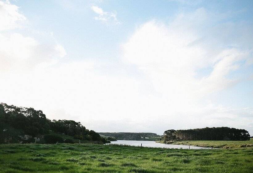 Nrma Warrnambool Riverside Holiday Park