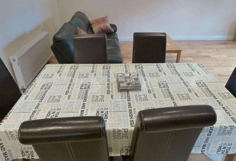 Oatlands Self Catering Cottages