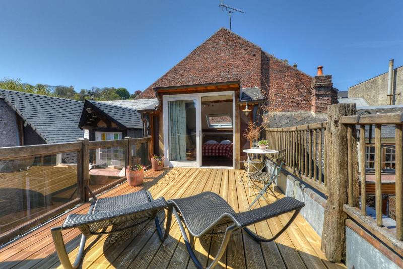 پانسیون A L Ecole Buissonnière