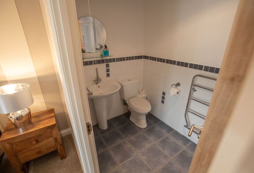 פנסיון Newclose Farm