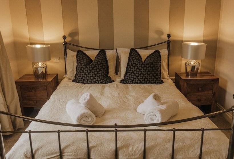 פנסיון Newclose Farm