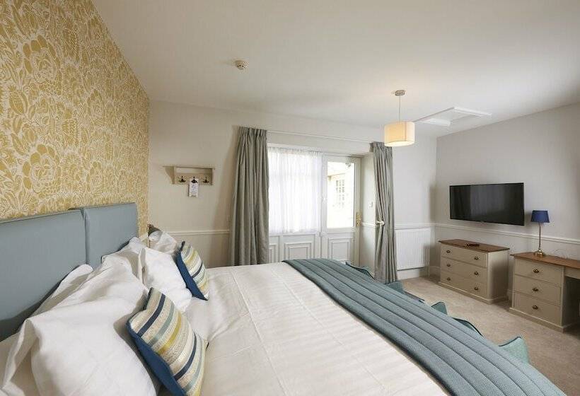 ペンション Newfield Hall