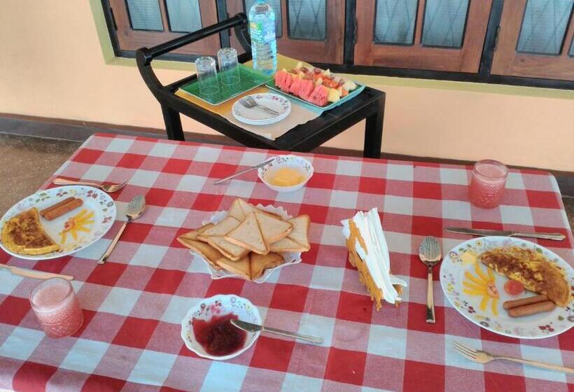 Пансион Adara Negombo