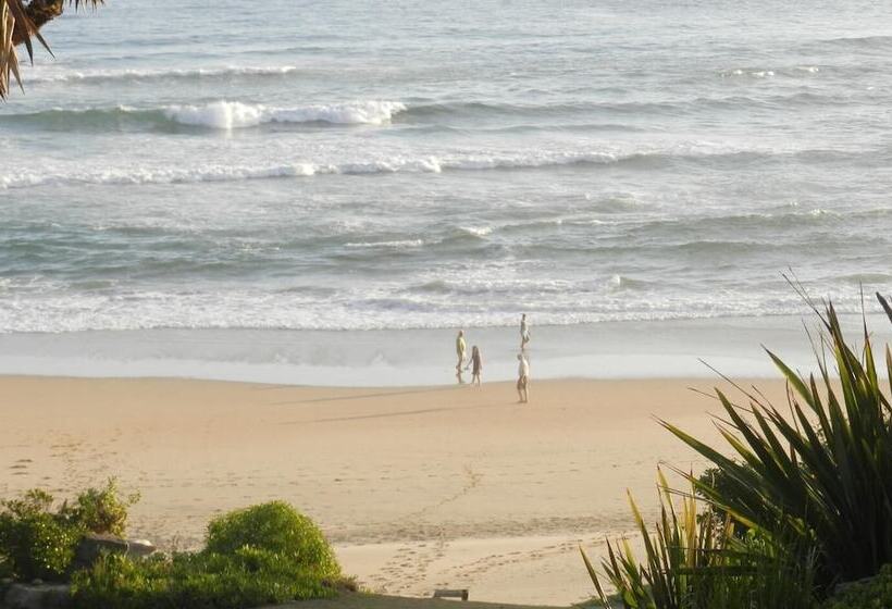膳宿费 The Pink Lodge On The Beach