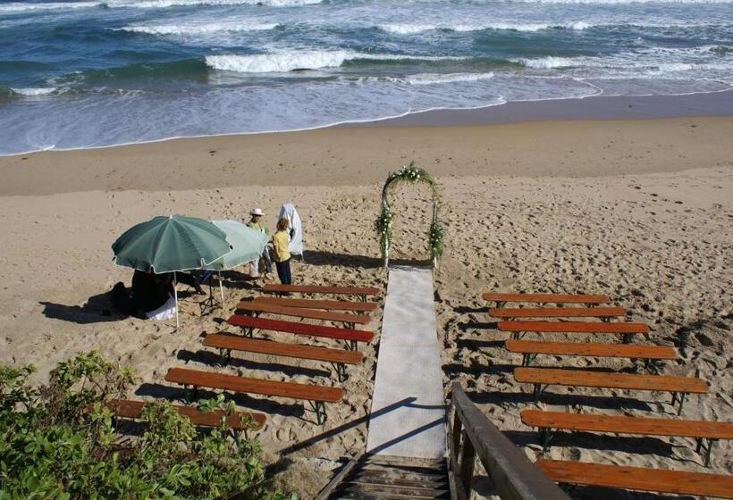 膳宿费 The Pink Lodge On The Beach