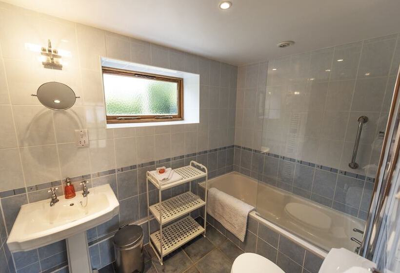 ペンション Whitley Coach House