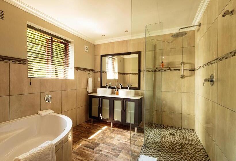 펜션 Wilderness Manor