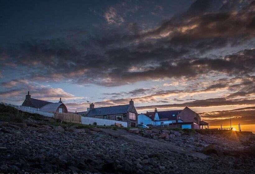 Pew With A View  Seafront Cottages