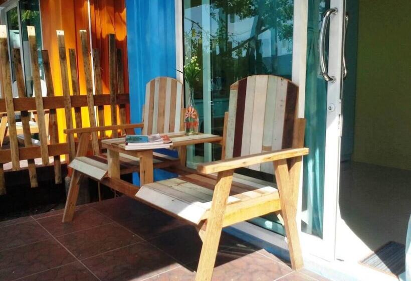 אתר נופש Think & Retro Cafe Lipa Noi Samui