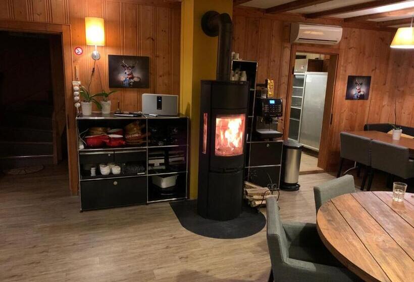 旅馆 Amdenlodge Berg Chalet In Amden Am Walenssee Event, Seminar, Ferienlager