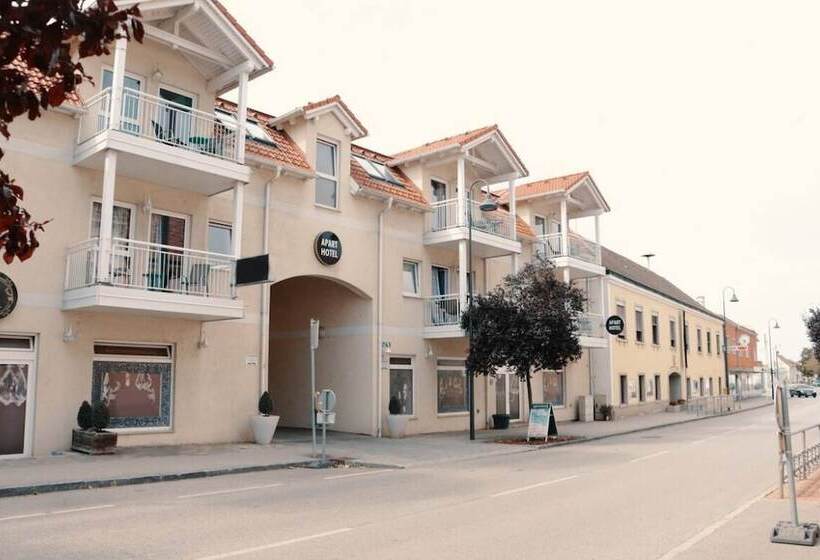 Vienna Airport Residences