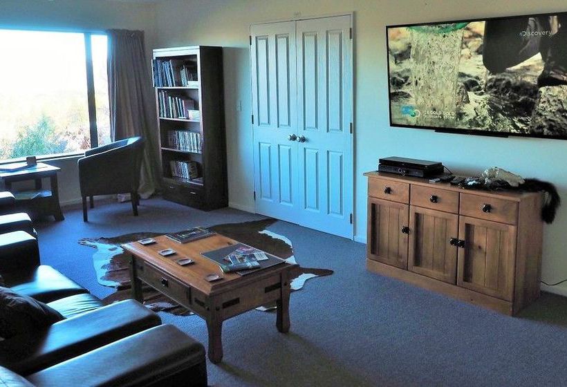 住宿加早餐  8 On Oregon Boutique Lodge