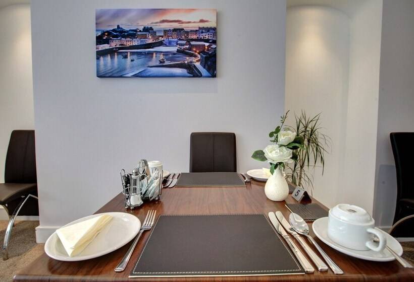 住宿加早餐  Farnham