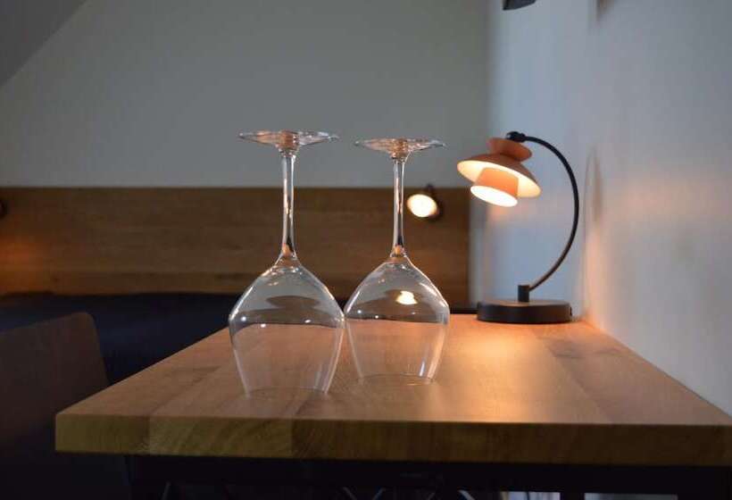 مبيت وإفطار Femhøj