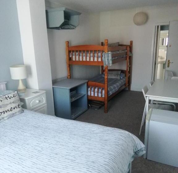 مبيت وإفطار Railway Cottage