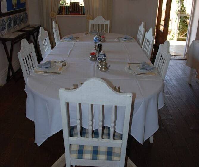 צימר Sandstone Chameleon Guest House