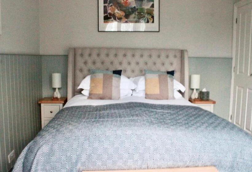 ベッドアンドブレックファースト The Bosham Boathouse