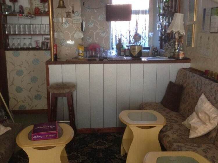 ベッドアンドブレックファースト The Lanes