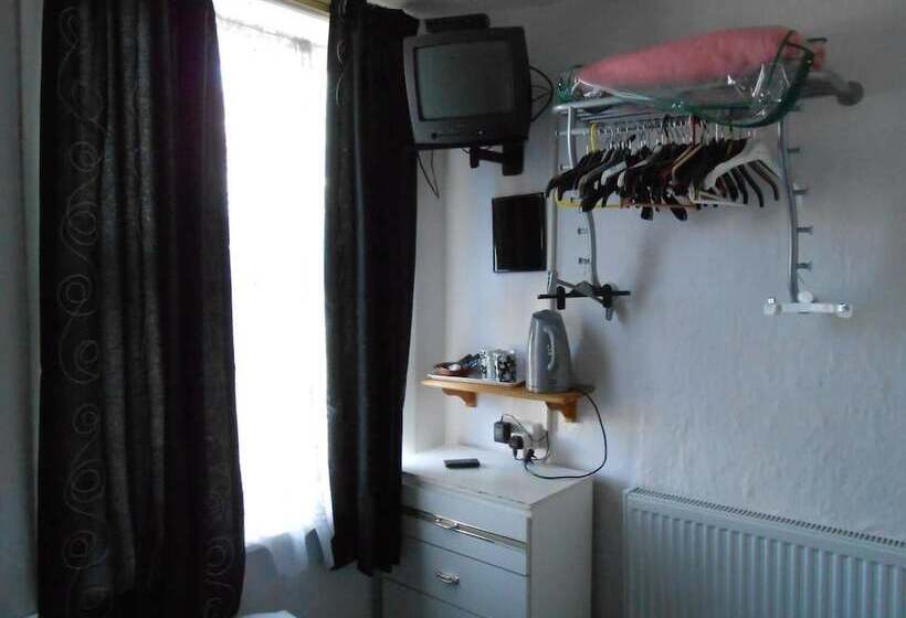 ベッドアンドブレックファースト The Lanes