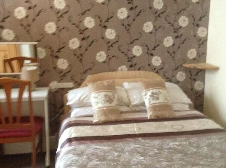 ベッドアンドブレックファースト The Lanes