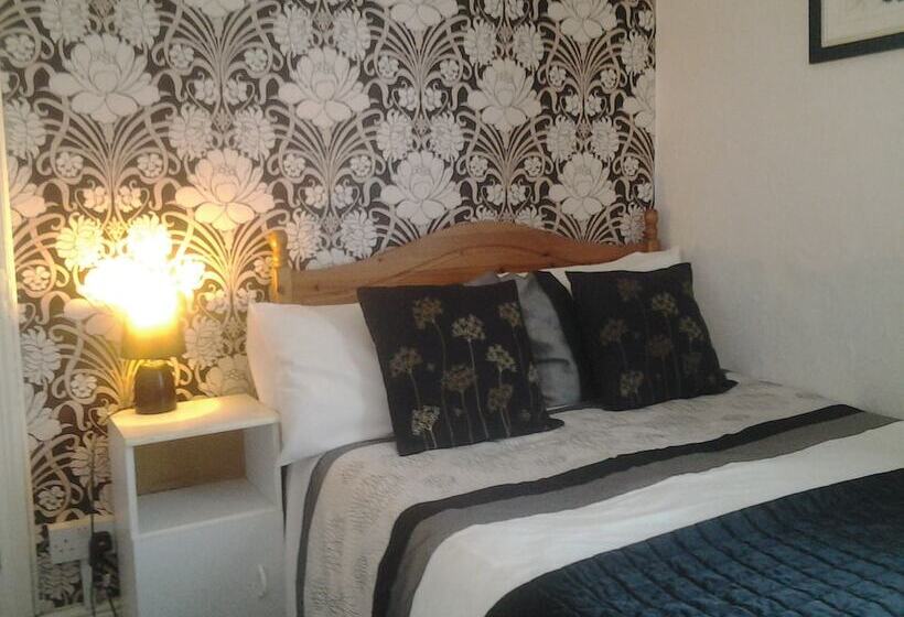 ベッドアンドブレックファースト The Lanes