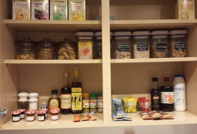 مبيت وإفطار The Old Magistrates Court