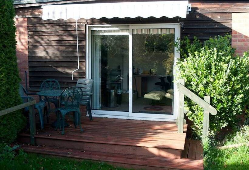 مبيت وإفطار The Old Magistrates Court