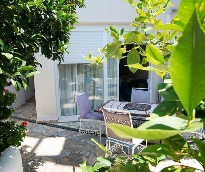 Bougainville Bay Serviced Apartments