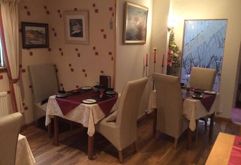 Castleview Bed & Breakfast