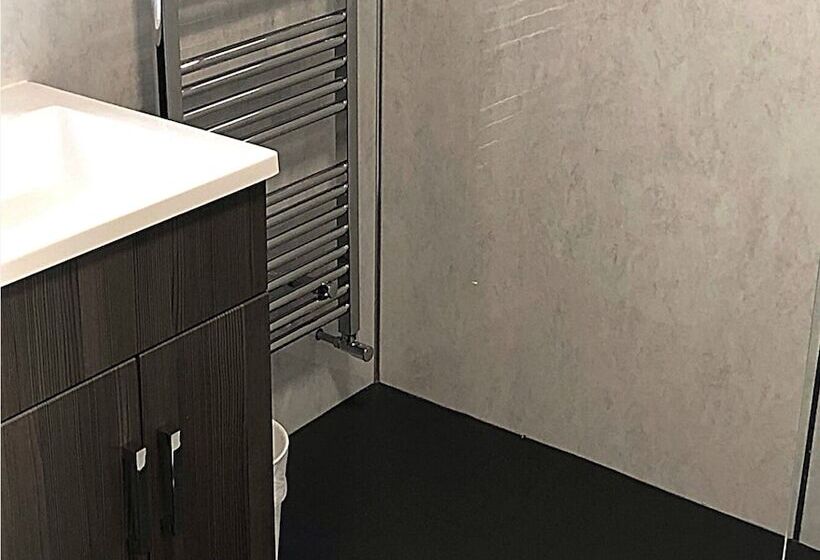 Chevin End Guest House