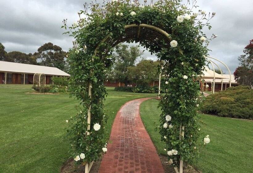 Coonawarra Place Motor Inn