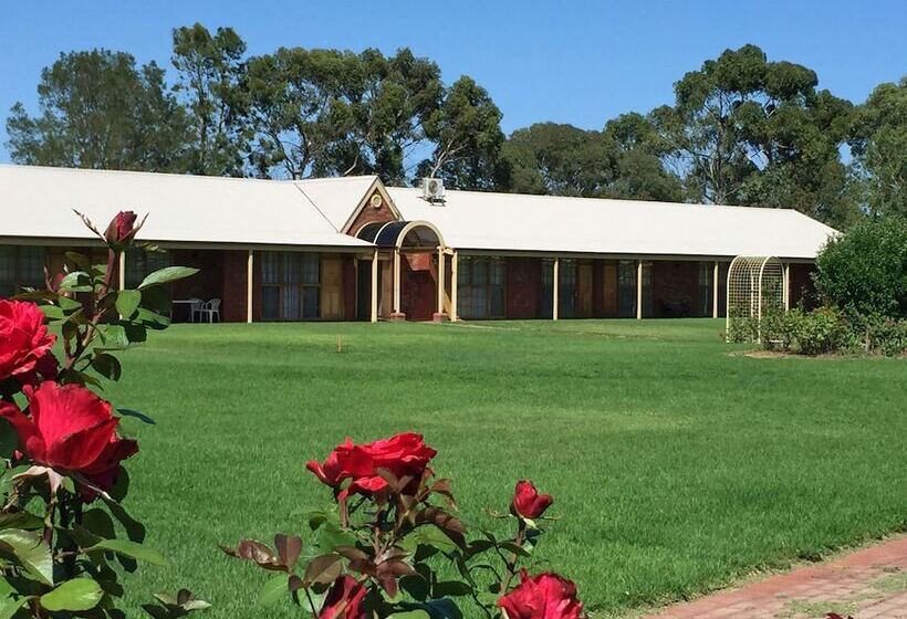 Coonawarra Place Motor Inn