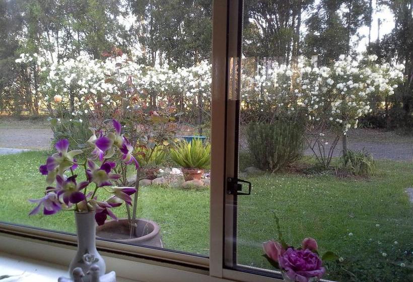 Gloucester On Avon Bed & Breakfast