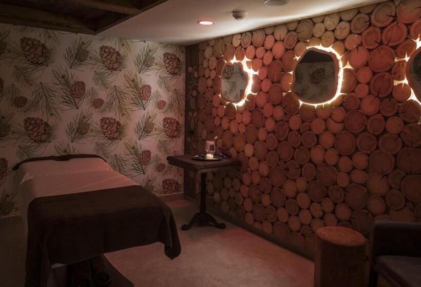 Grand Hotel Bachledka Strachan