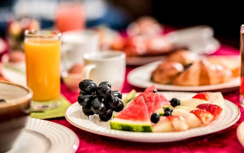 Grand Sapphire Hotel & Banqueting